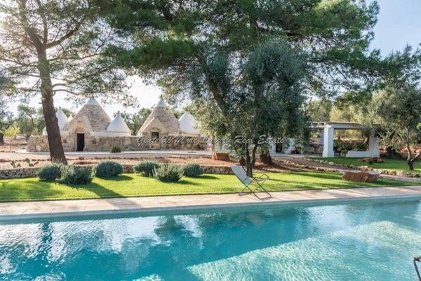 casa indipendente in vendita a San Michele Salentino