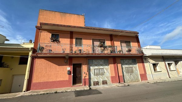 casa indipendente in vendita a San Michele Salentino
