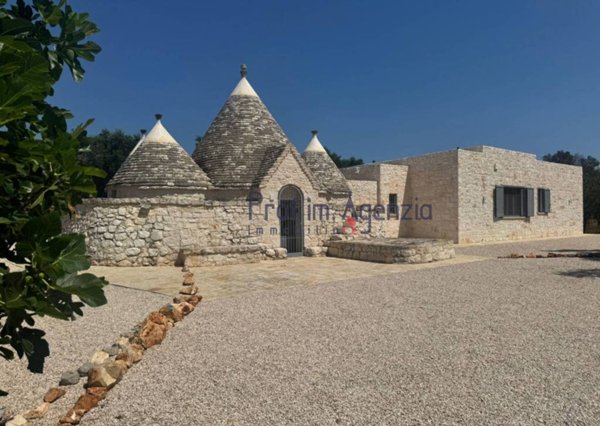 quadrivano in vendita a San Michele Salentino