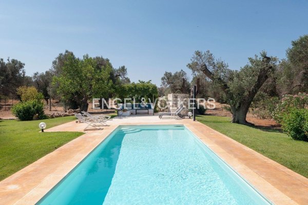 casa indipendente in vendita a San Michele Salentino