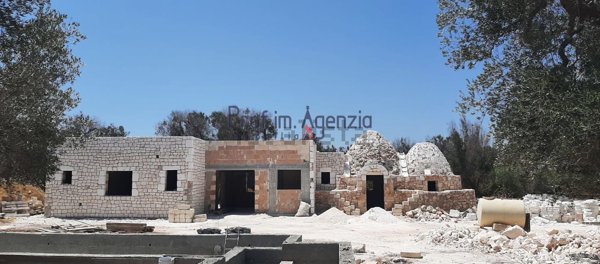 quadrivano in vendita a San Michele Salentino