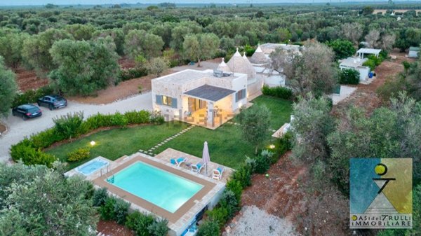 casale in vendita a San Michele Salentino