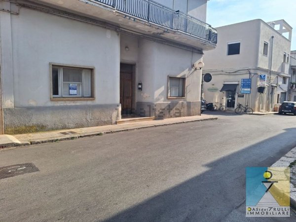 casa indipendente in vendita a San Michele Salentino