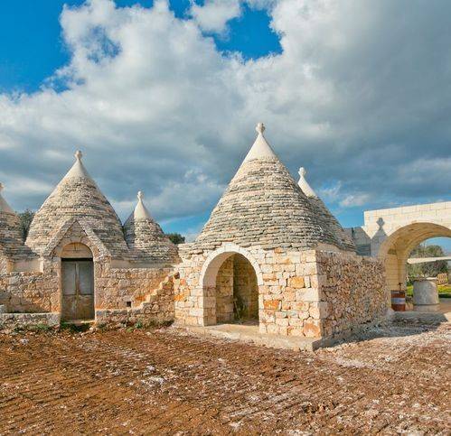 casa indipendente in vendita a San Michele Salentino