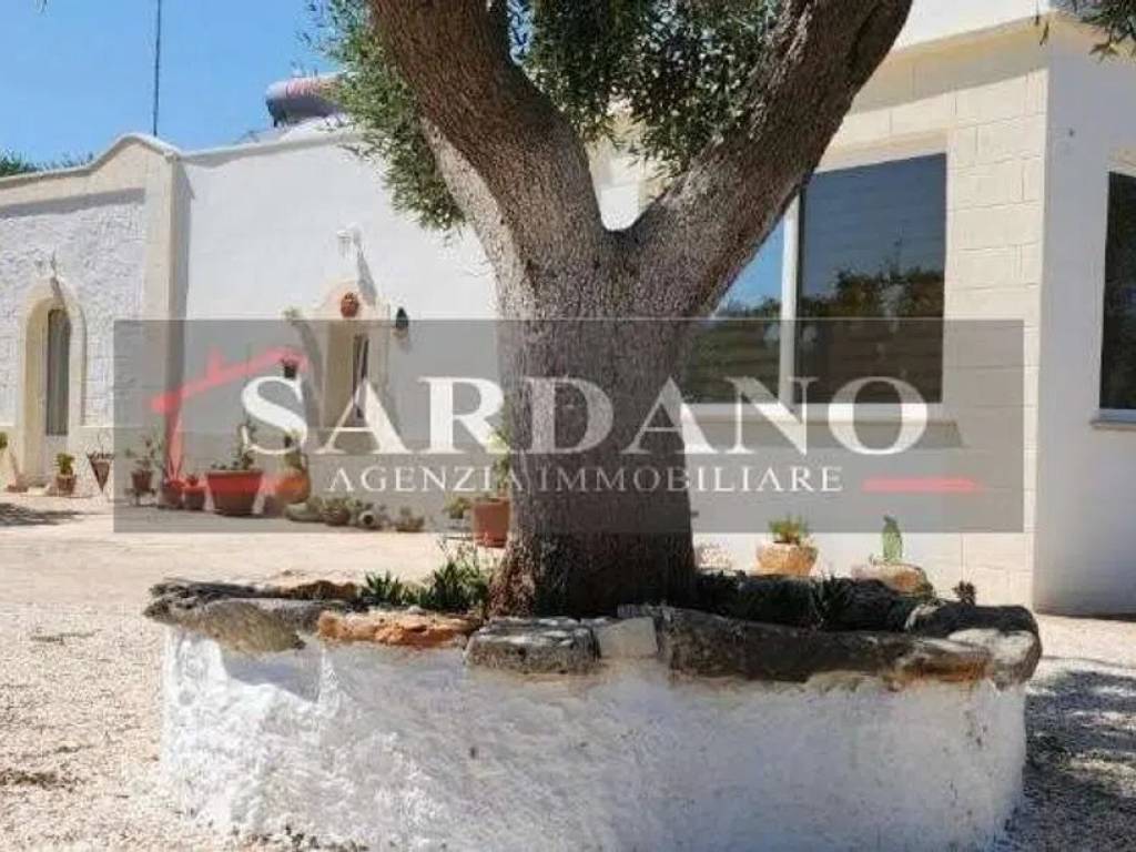 casa indipendente in vendita a San Michele Salentino