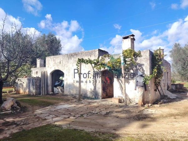 casa indipendente in vendita a San Michele Salentino