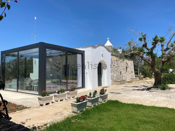 casa indipendente in vendita a San Michele Salentino