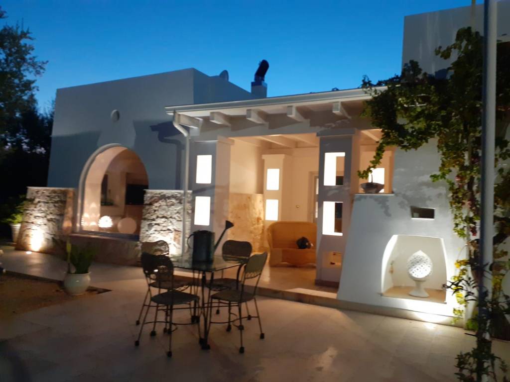 casa indipendente in vendita a San Michele Salentino