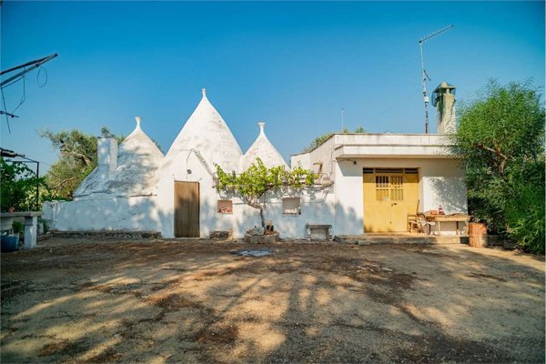quadrivano in vendita a San Michele Salentino