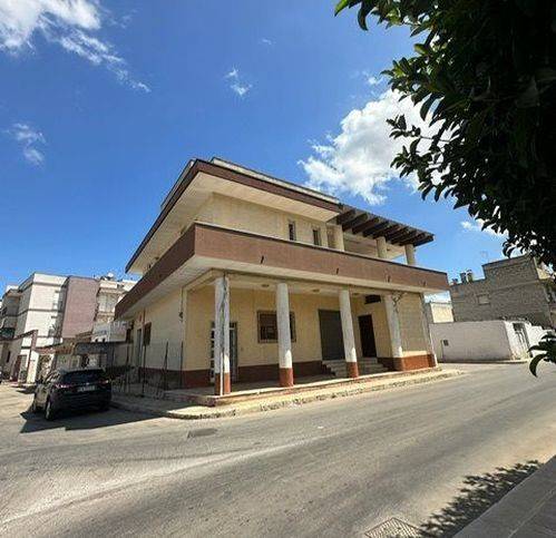 casa indipendente in vendita a San Michele Salentino