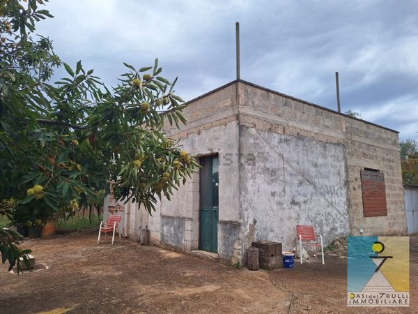 casa indipendente in vendita a San Michele Salentino