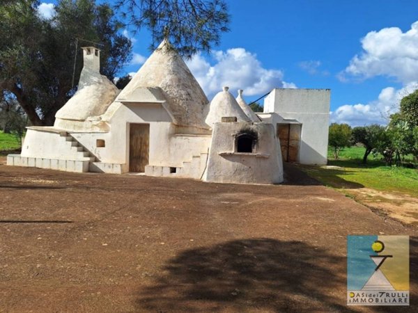 casa indipendente in vendita a San Michele Salentino
