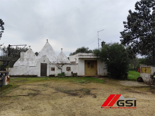 casa indipendente in vendita a San Michele Salentino