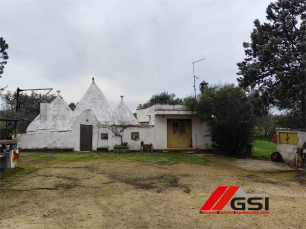 casa indipendente in vendita a San Michele Salentino