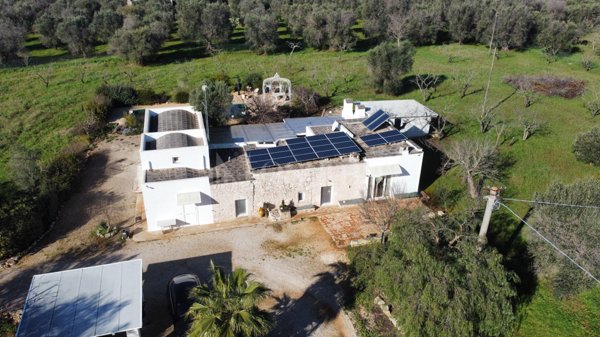 casa indipendente in vendita a San Michele Salentino