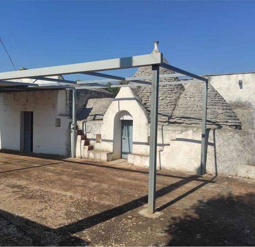 casa indipendente in vendita a San Michele Salentino