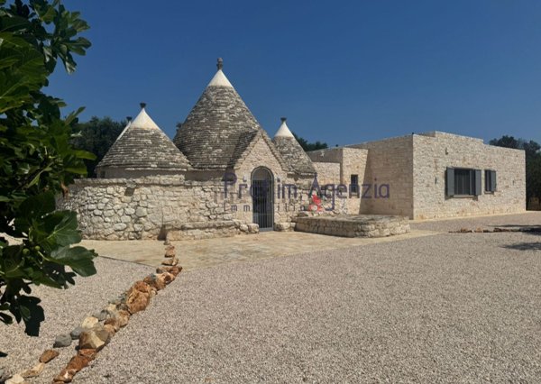 quadrivano in vendita a San Michele Salentino