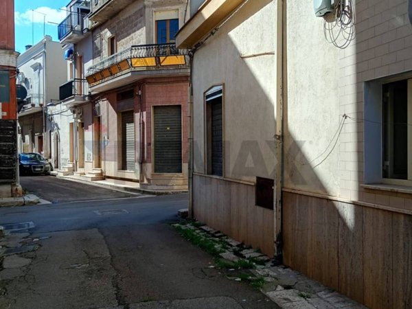 casa indipendente in vendita a San Michele Salentino