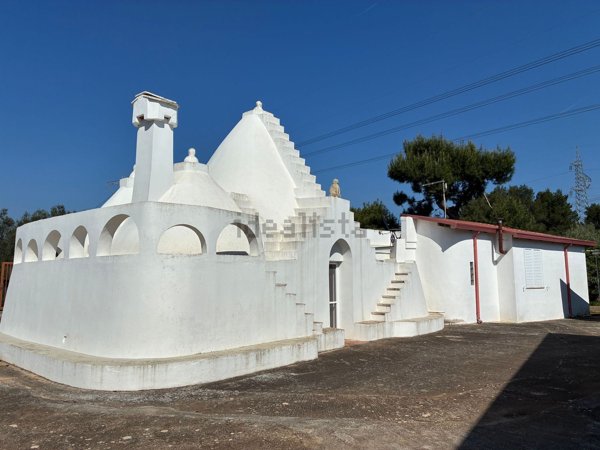 casa indipendente in vendita a San Michele Salentino