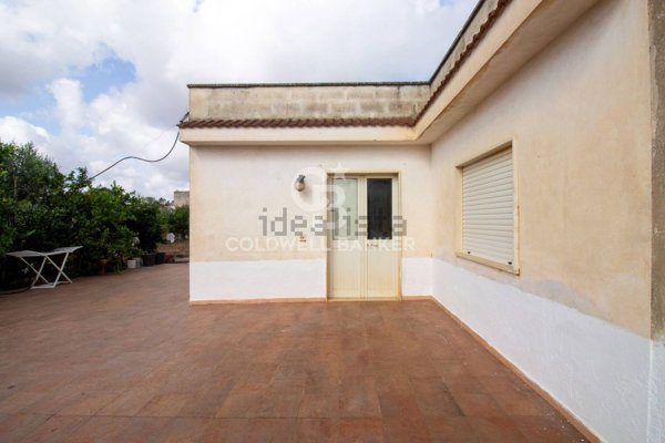 casa indipendente in vendita a San Michele Salentino