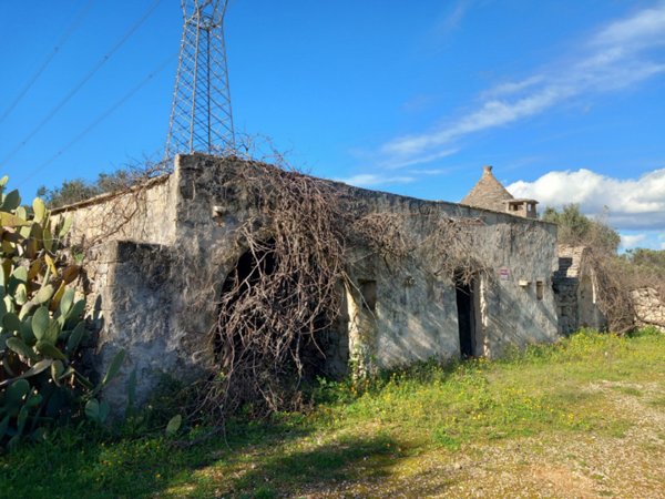 casale in vendita a San Michele Salentino