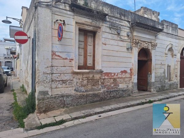 casa indipendente in vendita a San Michele Salentino