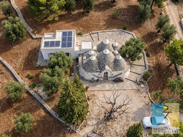 casa indipendente in vendita a San Michele Salentino