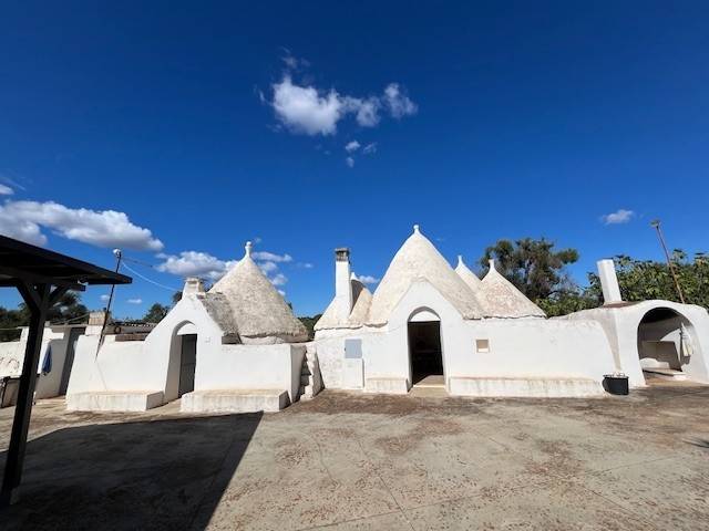 casa indipendente in vendita a San Michele Salentino