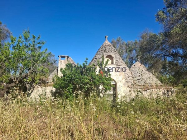 casa indipendente in vendita a San Michele Salentino