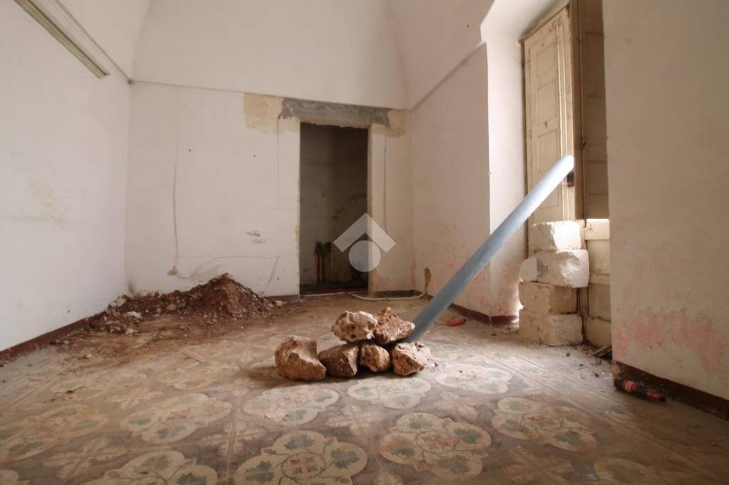 casa indipendente in vendita a San Michele Salentino