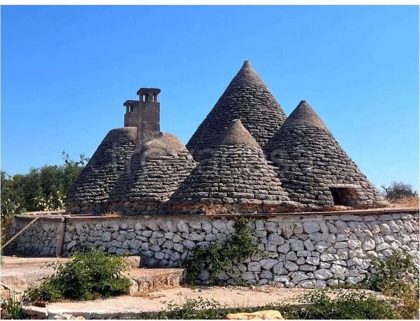 casa indipendente in vendita a San Michele Salentino