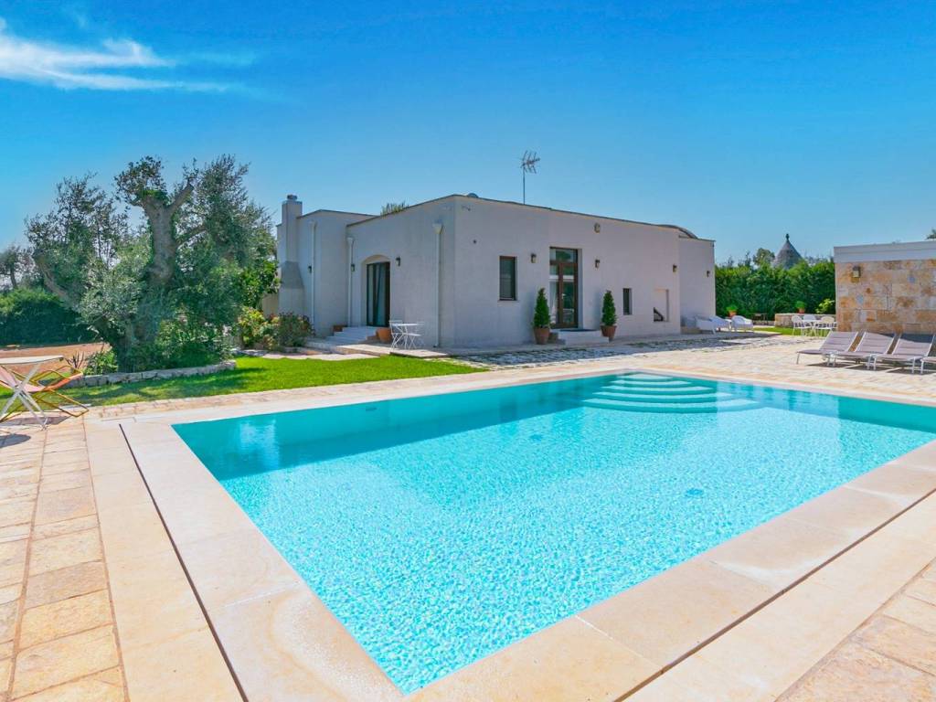 casa indipendente in vendita a San Michele Salentino