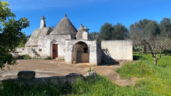 casale in vendita a San Michele Salentino