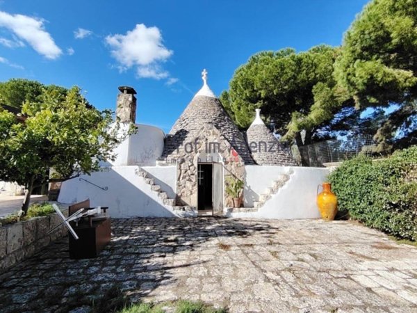 casa indipendente in vendita a San Michele Salentino