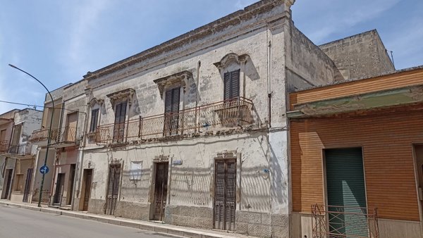 casa indipendente in vendita a San Pancrazio Salentino
