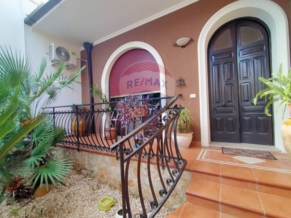 casa indipendente in vendita a San Pietro Vernotico