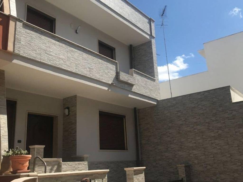 casa indipendente in vendita a San Pietro Vernotico