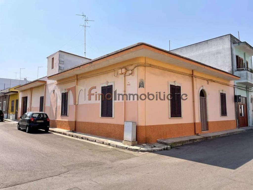 casa indipendente in vendita a San Pietro Vernotico