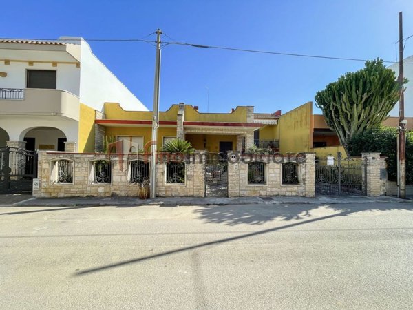 casa indipendente in vendita a San Pietro Vernotico