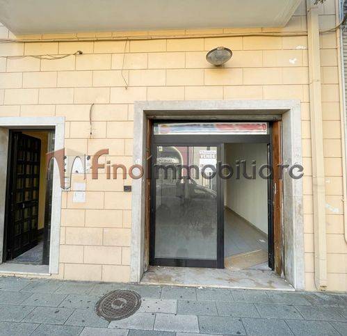 negozio in vendita a San Pietro Vernotico