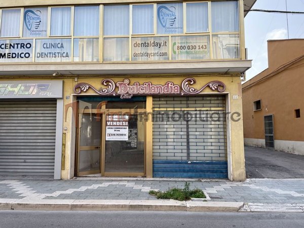 locale commerciale in vendita a San Pietro Vernotico