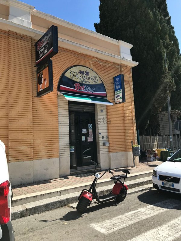 negozio in vendita a San Pietro Vernotico