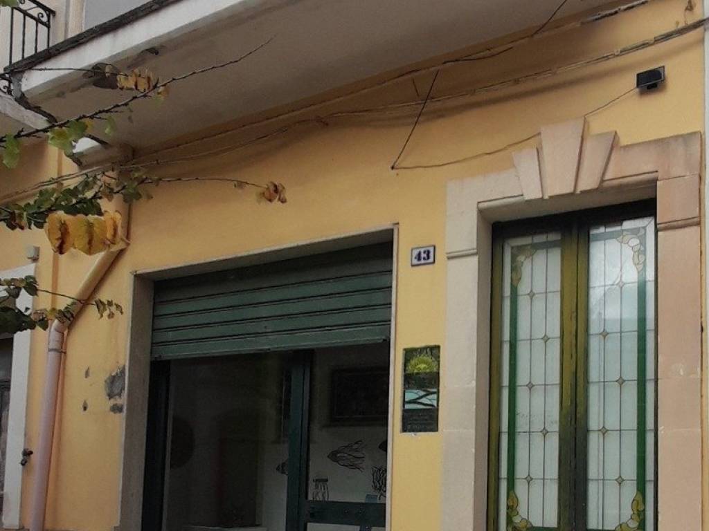 negozio in vendita a San Pietro Vernotico