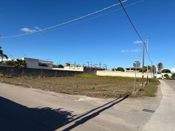 terreno edificabile in vendita a San Pietro Vernotico