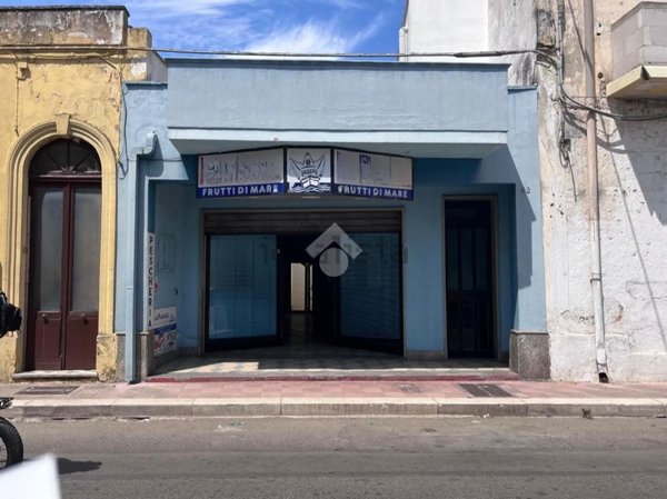 locale commerciale in vendita a San Pietro Vernotico