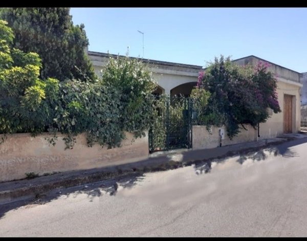 casa indipendente in vendita a San Pietro Vernotico