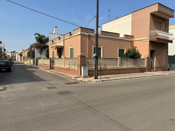 casa indipendente in vendita a San Pietro Vernotico