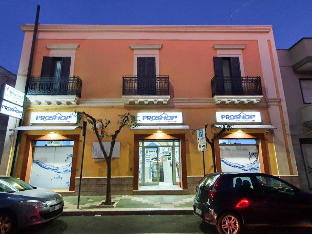 negozio in vendita a San Pietro Vernotico