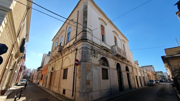 ufficio in vendita a San Pietro Vernotico