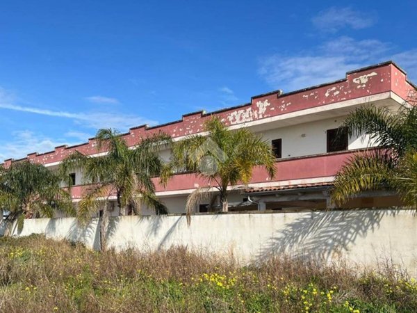 appartamento in vendita a San Pietro Vernotico in zona Campo di Mare